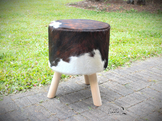 Cowhide stool Tri-colour (black, brown, white)