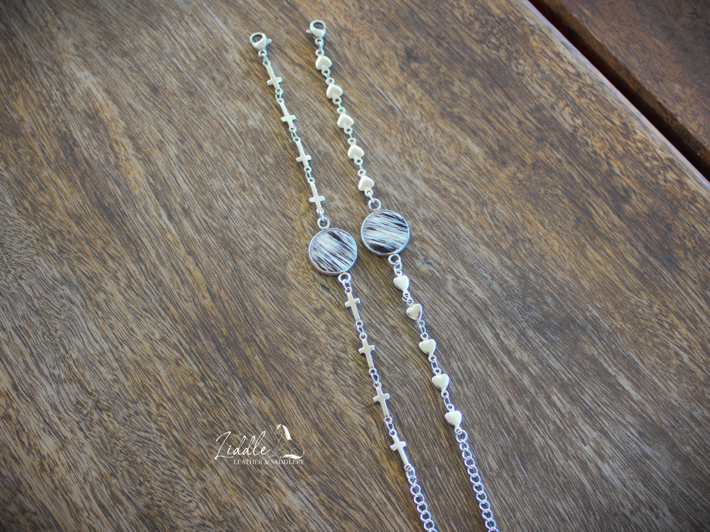 Cowhide Bracelet Black and White Fleck